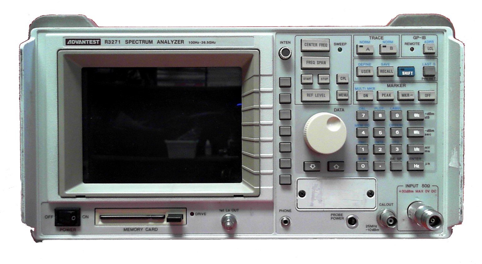 Advantest R3371 – Spectrum Analyzer 100 Hz – 26.5 GHz max portable