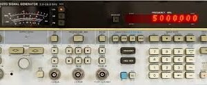 Agilent / Keysight 8673A Synthesized Signal Generator