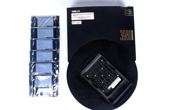 Data I/O PS3980 Programming System