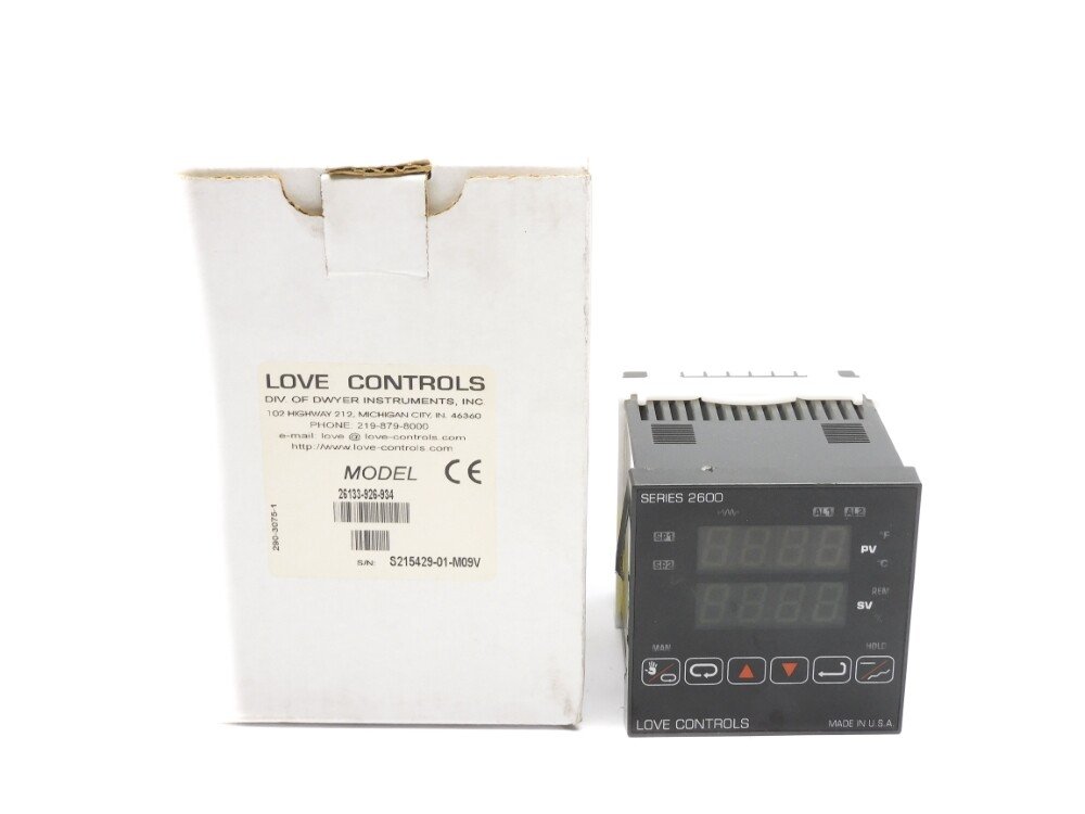 Dwyer Instruments / Love Controls 26133-926-934 Temperature / Process Controller