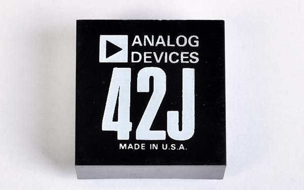 Analog Devices 42J FET Amplifier
