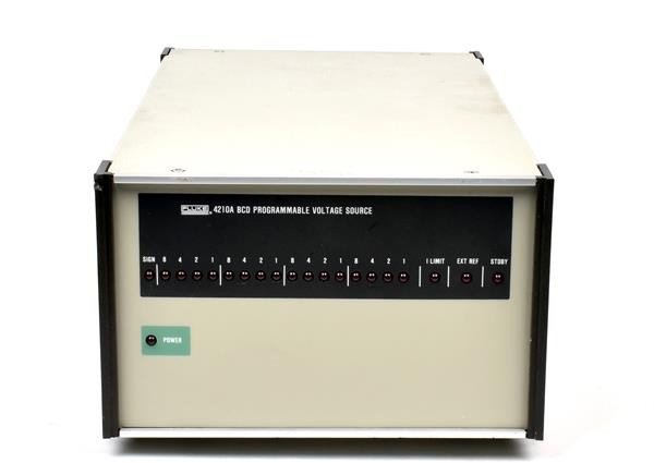 Fluke 4210A BCD Programmable Voltage Source