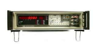 Fluke 8506A – 6.5 digit DMM with thermal RMS AC