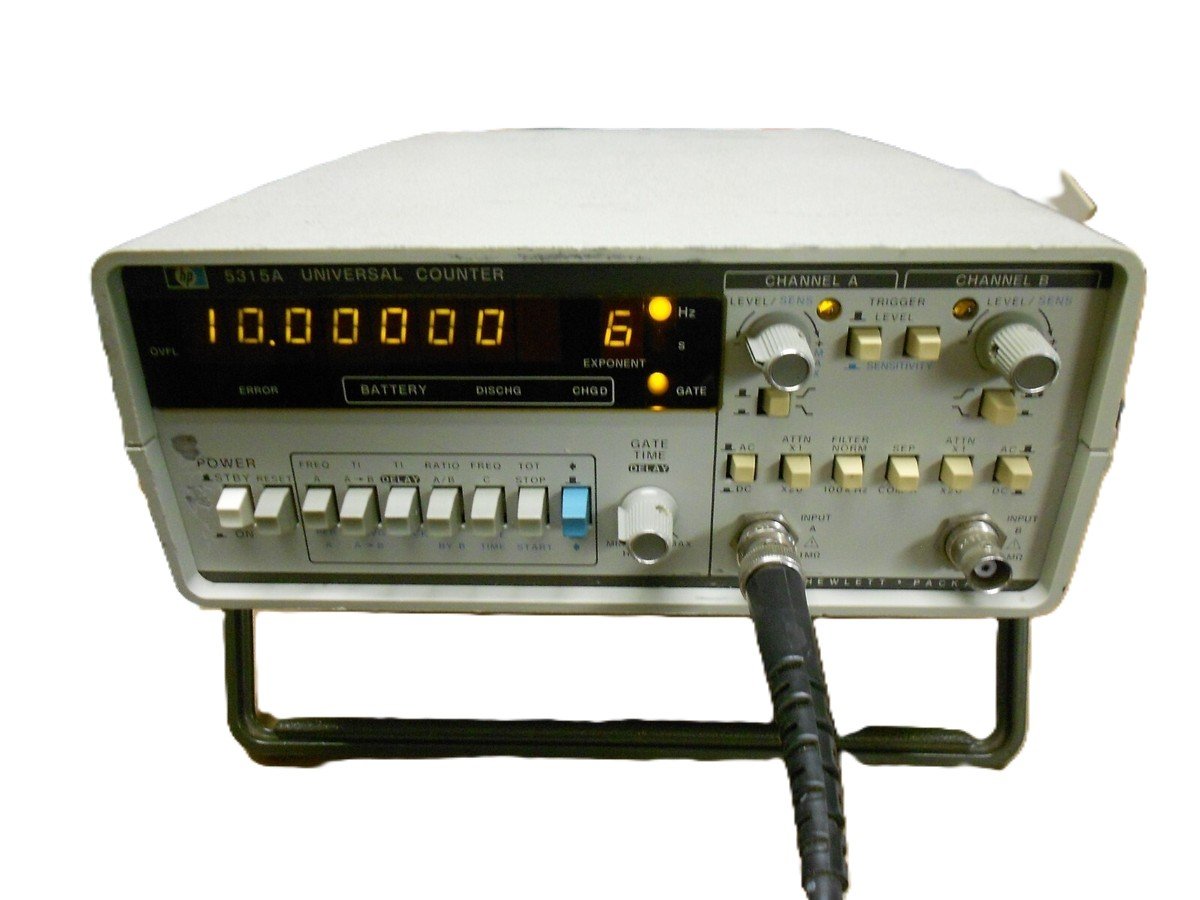 HP 5315A 0.1 Hz to 100 MHz UNIVERSAL COUNTER