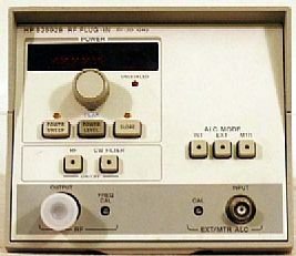 HP 83592B 10MHz to 20GHz Signal Generator