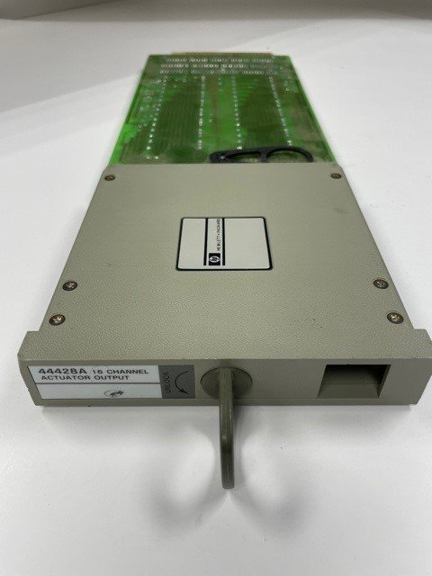 HP / Agilent 44428A 16 Channel Actuator Output