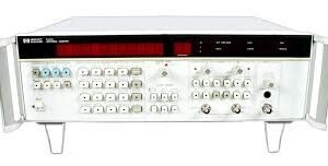 HP / Agilent 5335A Universal Counter, 200 MHz