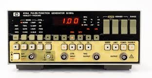 HP / Agilent 8116A 50 MHZ PULSE/FUNCTION GENERATOR