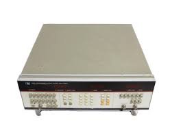 HP / Agilent 8165A 50 MHZ PULSE/FUNCTION GENERATOR