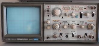 Hitachi V-525