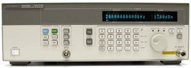 Keysight (Agilent) 83712B Synthesized CW Generator, 10 MHz to 20 GHz