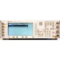 Keysight (Agilent) E4400A Analog RF Signal Generator, 250 kHz to 1000 MHz