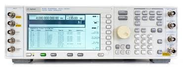 Keysight (Agilent) E4436B ESG-DP Series Digital RF Signal Generator, 3 GHz