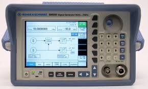 Rohde & Schwarz SM300 3GHz Signal Generator
