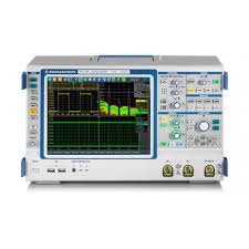 Rohde and Schwarz RTE1032 High-Performance Oscilloscope, 2-Channel, 350 MHz, 5 GSa/s